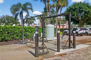 2400 Gulf Shore Blvd N, Naples, FL 34103 - Photo 34