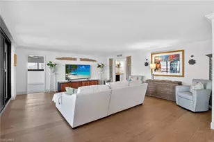 2400 Gulf Shore Blvd N, Naples, FL 34103 - Photo 8