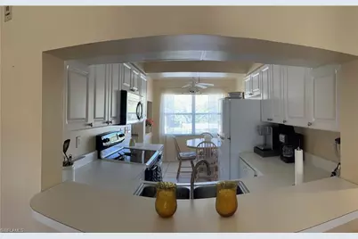 185 Grand Oaks Way #R204, Naples, FL 34110 - Photo 2