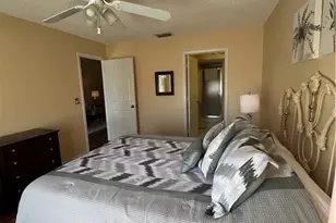 185 Grand Oaks Way, Naples, FL 34110 - Photo 14