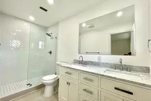 1772 Inlet, North Fort Myers, FL 33903 - Photo 6