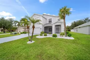 11544 Lake Cypress Loop, Fort Myers, FL 33913 - Photo 2