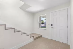 1284 Rainbow Ct, Naples, FL 34110 - Photo 2