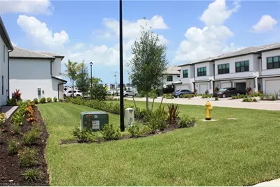 27874 Radiant Ct, Bonita Springs, FL 34135 - Photo 22
