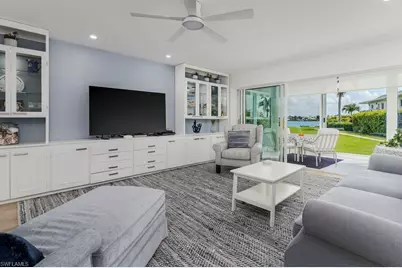 3420 Gulf Shore Blvd N #14, Naples, FL 34103 - Photo 2