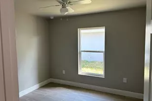 2987 Thomas St, Fort Myers, FL 33916 - Photo 4