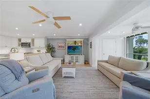 2875 Gulf Shore Blvd N, Naples, FL 34103 - Photo 12