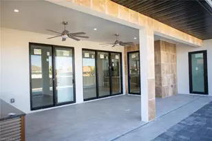 1817 NE 17th St, Cape Coral, FL 33909 - Photo 22