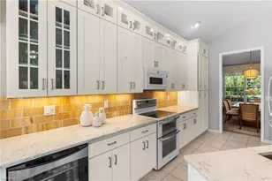 2024 Timarron Way, Naples, FL 34109 - Photo 8