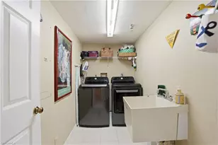 26880 Wedgewood Dr, Bonita Springs, FL 34134 - Photo 24