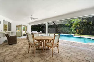 571 Neapolitan Ln, Naples, FL 34103 - Photo 14