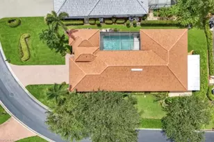 1123 Augusta Falls Way, Naples, FL 34119 - Photo 38