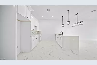 1318 NE 16th Ter, Cape Coral, FL 33909 - Photo 10