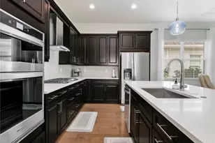 9225 Cayman Dr, Naples, FL 34114 - Photo 4