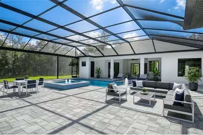 219 33rd Ave NW, Naples, FL 34120 - Photo 8