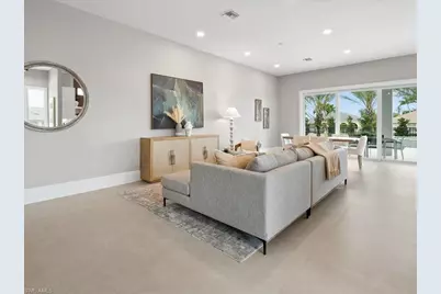 10702 6th St, Naples, FL 34108 - Photo 6