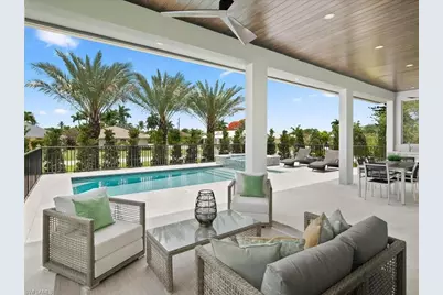 10702 6th St, Naples, FL 34108 - Photo 12