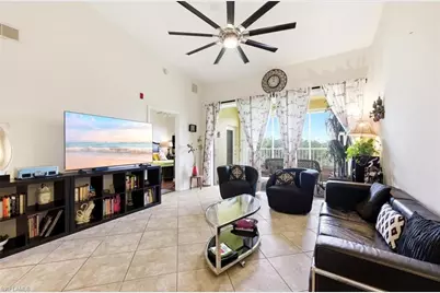 6828 Sterling Greens Pl #4405, Naples, FL 34104 - Photo 2