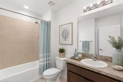 722 Hadley Pl W, Naples, FL 34104 - Photo 12