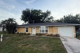 1006 NE 2nd Ave, Cape Coral, FL 33909 - Photo 2