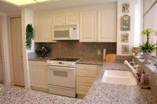7117 Pelican Bay Blvd, Naples, FL 34108 - Photo 6