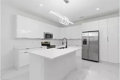 161 Blackstone Dr, Fort Myers, FL 33913 - Photo 6