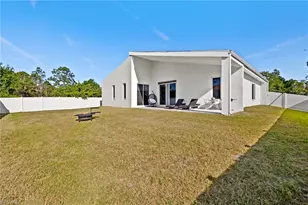 840 Carpenter St E, Lehigh Acres, FL 33974 - Photo 14