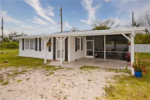 16820 Banyon Dr, Fort Myers, FL 33908 - Photo 2