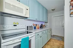 16820 Banyon Dr, Fort Myers, FL 33908 - Photo 8