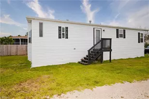 16820 Banyon Dr, Fort Myers, FL 33908 - Photo 16