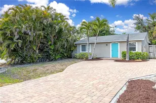 856 104th Ave N, Naples, FL 34108 - Photo 34