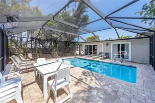 856 104th Ave N, Naples, FL 34108 - Photo 4