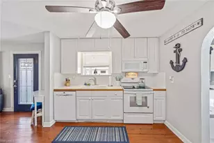 547 101st Ave N, Naples, FL 34108 - Photo 10