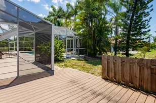 25401 Carney Cir, Bonita Springs, FL 34135 - Photo 10