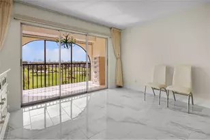 37 High Point Cir E, Naples, FL 34103 - Photo 10