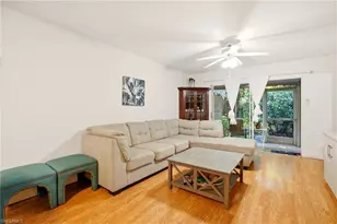 338 Bradstrom Cir, Naples, FL 34113 - Photo 6