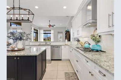 2756 Crystal Way, Naples, FL 34119 - Photo 22