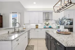 2756 Crystal Way, Naples, FL 34119 - Photo 20