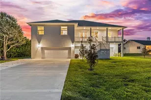 20700 Park Pl, Estero, FL 33928 - Photo 2