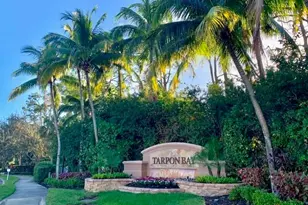 1912 Tarpon Bay Dr N, Naples, FL 34119 - Photo 32