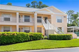 757 Wiggins Lake Dr, Naples, FL 34110 - Photo 2