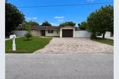 1964 42nd St SW, Naples, FL 34116 - Photo 2