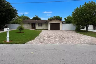 1964 42nd St SW, Naples, FL 34116 - Photo 2