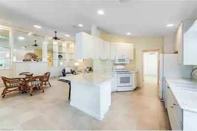 28179 Islet Trl, Bonita Springs, FL 34135 - Photo 12