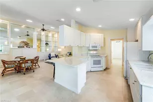 28179 Islet Trail, Bonita Springs, FL 34135 - Photo 12