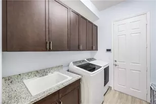 13836 Luna Dr, Naples, FL 34109 - Photo 24