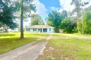 2910 6th Ave SE, Naples, FL 34117 - Photo 2