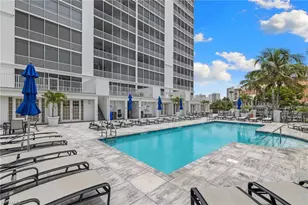 400 Flagship Dr, Naples, FL 34108 - Photo 32