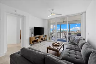 400 Flagship Dr, Naples, FL 34108 - Photo 10
