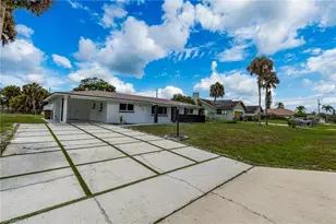 417 Roosevelt Ave, Lehigh Acres, FL 33936 - Photo 2